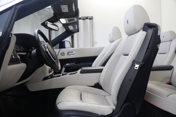 Used 2017 Rolls-Royce Dawn for sale Sold at Bugatti of Greenwich in Greenwich CT 06830 26