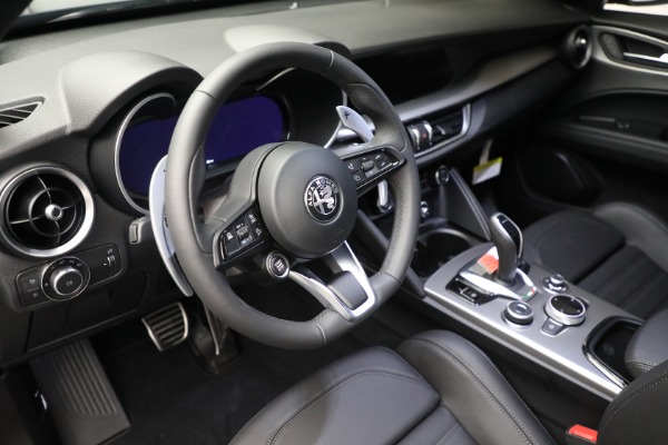 New 2024 Alfa Romeo Stelvio Veloce for sale Sold at Bugatti of Greenwich in Greenwich CT 06830 24