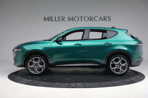 New 2024 Alfa Romeo Tonale Veloce for sale $59,340 at Bugatti of Greenwich in Greenwich CT 06830 4