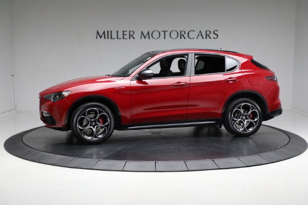 New 2024 Alfa Romeo Stelvio Veloce for sale $56,445 at Bugatti of Greenwich in Greenwich CT 06830 2