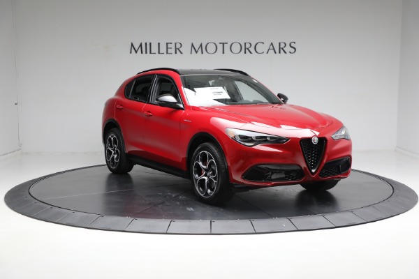 New 2024 Alfa Romeo Stelvio Veloce for sale $56,445 at Bugatti of Greenwich in Greenwich CT 06830 22