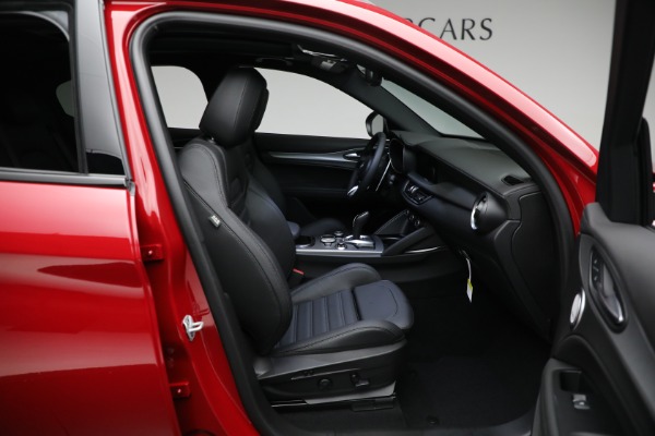 New 2024 Alfa Romeo Stelvio Veloce for sale Sold at Bugatti of Greenwich in Greenwich CT 06830 28