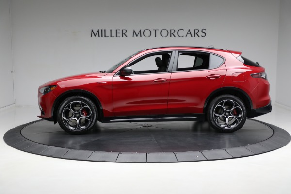 New 2024 Alfa Romeo Stelvio Veloce for sale $56,445 at Bugatti of Greenwich in Greenwich CT 06830 4