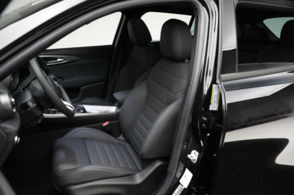 Used 2024 Alfa Romeo Tonale Ti for sale $30,900 at Bugatti of Greenwich in Greenwich CT 06830 26