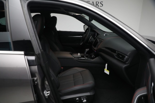 New 2023 Maserati Levante Modena for sale $101,989 at Bugatti of Greenwich in Greenwich CT 06830 21