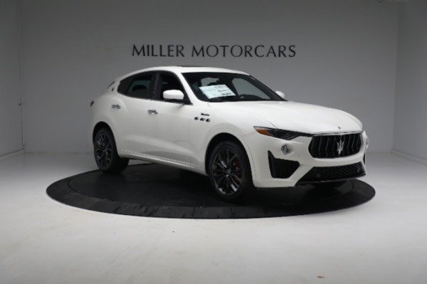 New 2023 Maserati Levante Modena for sale $98,059 at Bugatti of Greenwich in Greenwich CT 06830 22