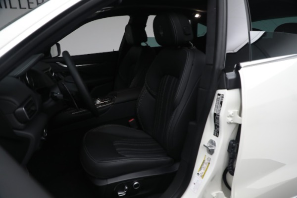 New 2023 Maserati Levante Modena for sale $98,059 at Bugatti of Greenwich in Greenwich CT 06830 27