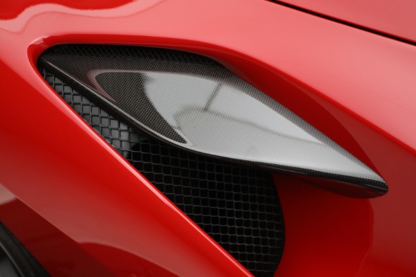 Used 2022 Ferrari F8 Spider for sale $469,900 at Bugatti of Greenwich in Greenwich CT 06830 28