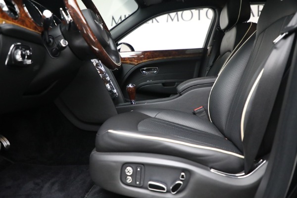 Used 2017 Bentley Mulsanne for sale $149,900 at Bugatti of Greenwich in Greenwich CT 06830 23