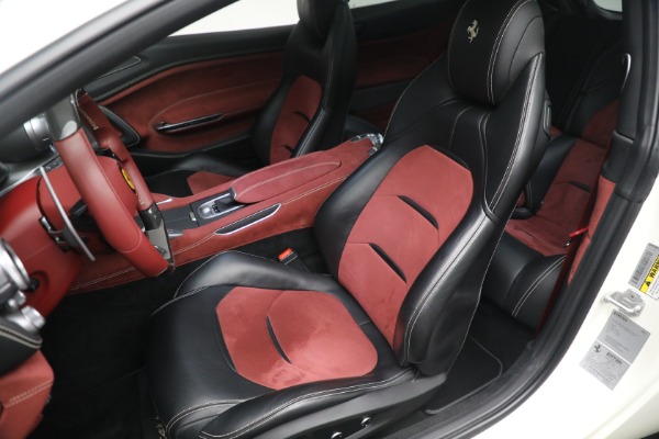 Used 2018 Ferrari GTC4Lusso for sale $225,900 at Bugatti of Greenwich in Greenwich CT 06830 14