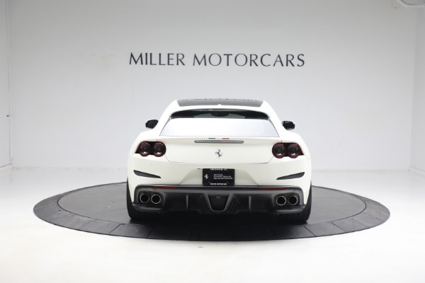 Used 2018 Ferrari GTC4Lusso for sale $225,900 at Bugatti of Greenwich in Greenwich CT 06830 5