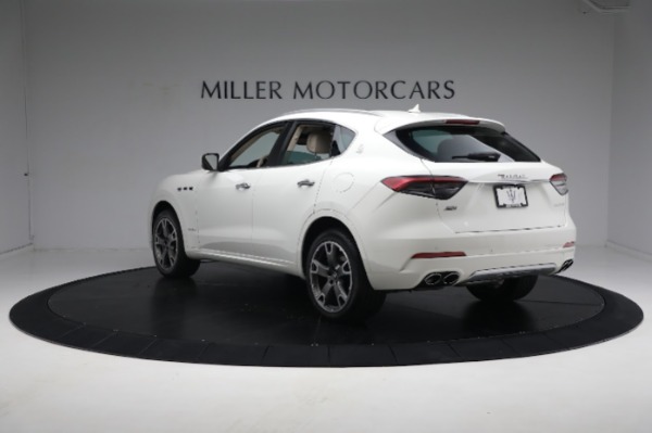 Used 2021 Maserati Levante S GranLusso for sale $62,900 at Bugatti of Greenwich in Greenwich CT 06830 11