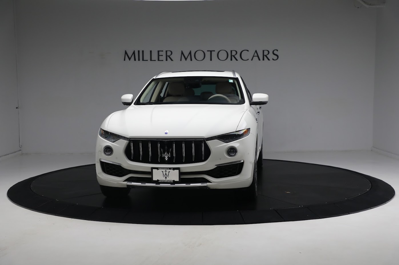Used 2021 Maserati Levante S GranLusso for sale $62,900 at Bugatti of Greenwich in Greenwich CT 06830 1