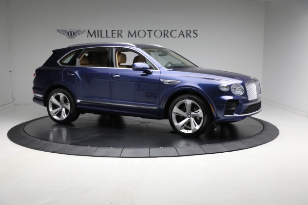 New 2023 Bentley Bentayga V8 for sale $238,450 at Bugatti of Greenwich in Greenwich CT 06830 12