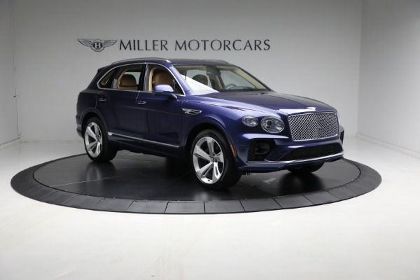 New 2023 Bentley Bentayga V8 for sale $238,450 at Bugatti of Greenwich in Greenwich CT 06830 13