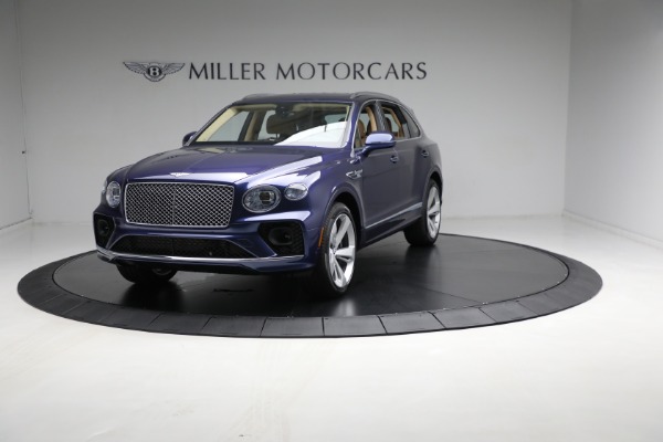 New 2023 Bentley Bentayga V8 for sale $238,450 at Bugatti of Greenwich in Greenwich CT 06830 1