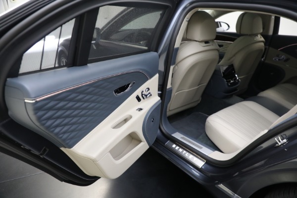 New 2024 Bentley Flying Spur Azure V8 for sale Sold at Bugatti of Greenwich in Greenwich CT 06830 20