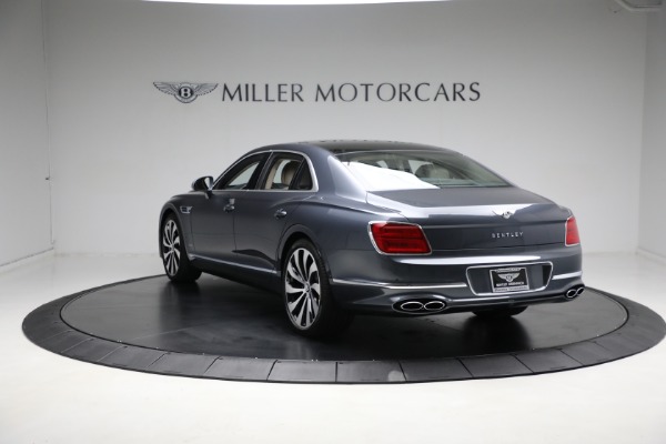 New 2024 Bentley Flying Spur Azure V8 for sale $288,300 at Bugatti of Greenwich in Greenwich CT 06830 5