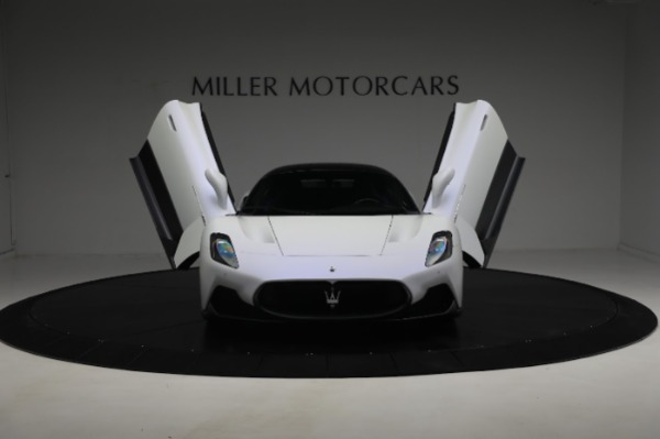 Used 2022 Maserati MC20 for sale $203,900 at Bugatti of Greenwich in Greenwich CT 06830 28