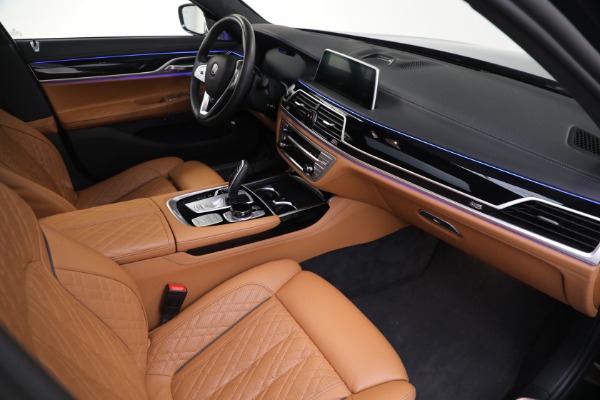 Used 2022 BMW 7 Series ALPINA B7 xDrive for sale $109,900 at Bugatti of Greenwich in Greenwich CT 06830 19