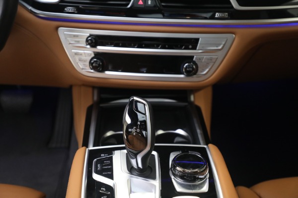 Used 2022 BMW 7 Series ALPINA B7 xDrive for sale $109,900 at Bugatti of Greenwich in Greenwich CT 06830 23