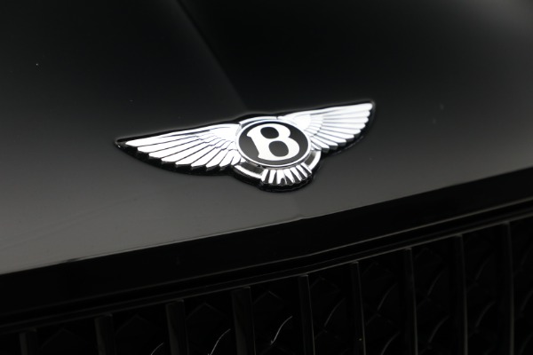 Used 2023 Bentley Bentayga EWB Azure V8 for sale $264,900 at Bugatti of Greenwich in Greenwich CT 06830 22