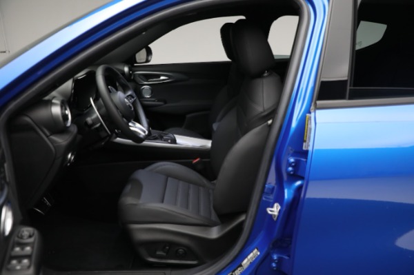 New 2024 Alfa Romeo Tonale Ti for sale Sold at Bugatti of Greenwich in Greenwich CT 06830 25