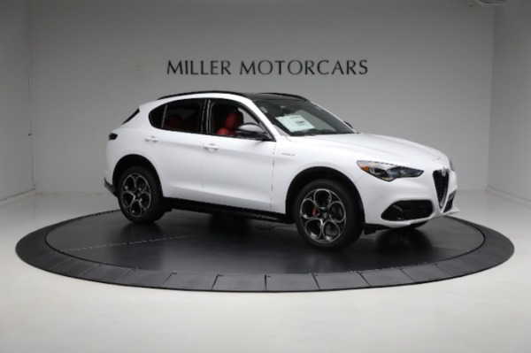 New 2024 Alfa Romeo Stelvio Veloce for sale Sold at Bugatti of Greenwich in Greenwich CT 06830 18