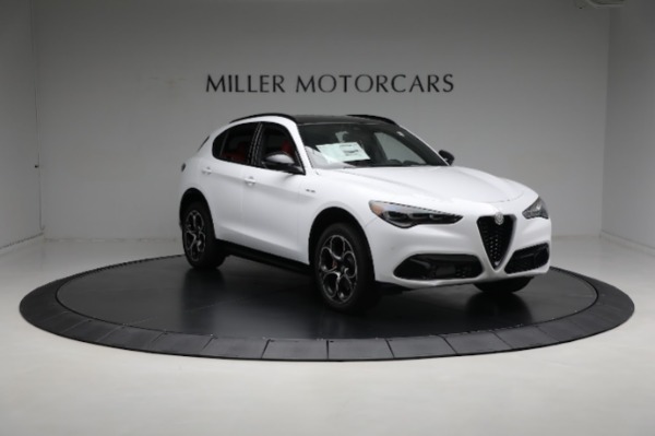 New 2024 Alfa Romeo Stelvio Veloce for sale Sold at Bugatti of Greenwich in Greenwich CT 06830 19