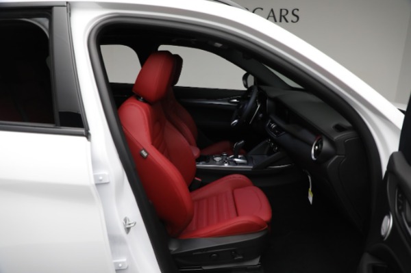 New 2024 Alfa Romeo Stelvio Veloce for sale Sold at Bugatti of Greenwich in Greenwich CT 06830 23