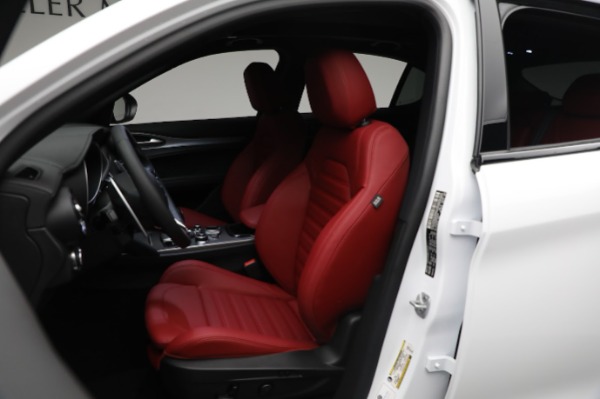 New 2024 Alfa Romeo Stelvio Veloce for sale Sold at Bugatti of Greenwich in Greenwich CT 06830 24