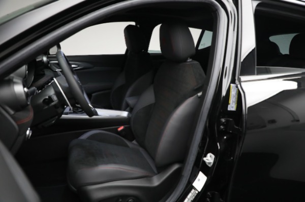 Used 2024 Alfa Romeo Tonale Veloce for sale $28,900 at Bugatti of Greenwich in Greenwich CT 06830 21