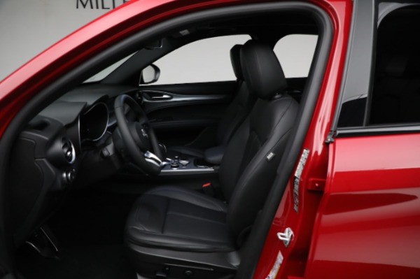 New 2024 Alfa Romeo Stelvio Ti for sale Sold at Bugatti of Greenwich in Greenwich CT 06830 24