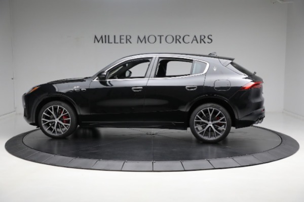 New 2023 Maserati Grecale GT for sale Sold at Bugatti of Greenwich in Greenwich CT 06830 9