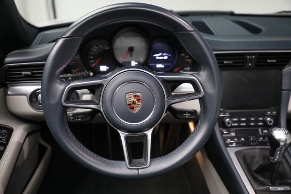 Used 2019 Porsche 911 Targa 4S for sale $149,900 at Bugatti of Greenwich in Greenwich CT 06830 20