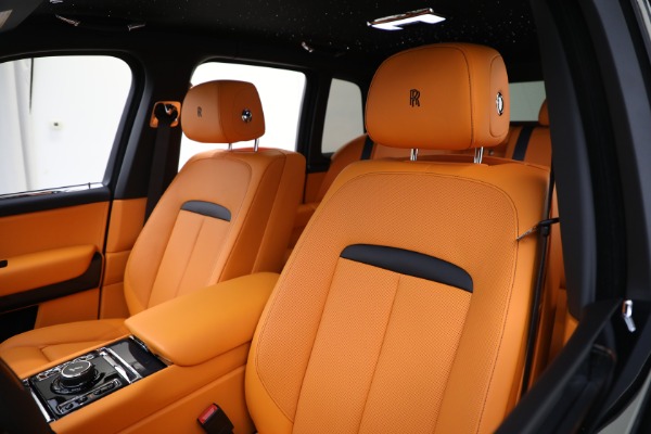 New 2024 Rolls-Royce Black Badge Cullinan for sale Sold at Bugatti of Greenwich in Greenwich CT 06830 16