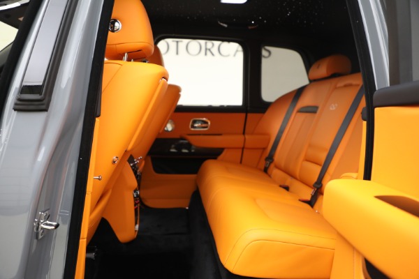 New 2024 Rolls-Royce Black Badge Cullinan for sale Sold at Bugatti of Greenwich in Greenwich CT 06830 19