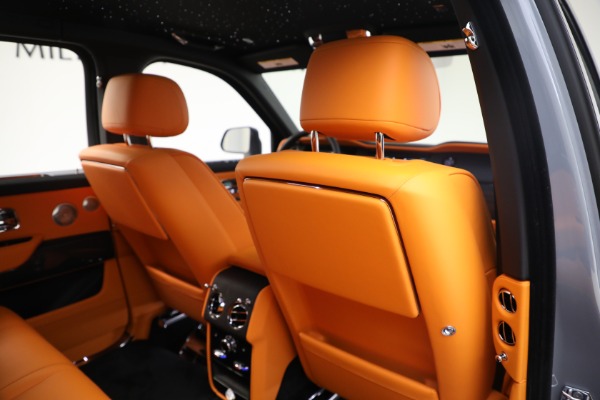 New 2024 Rolls-Royce Black Badge Cullinan for sale Sold at Bugatti of Greenwich in Greenwich CT 06830 25