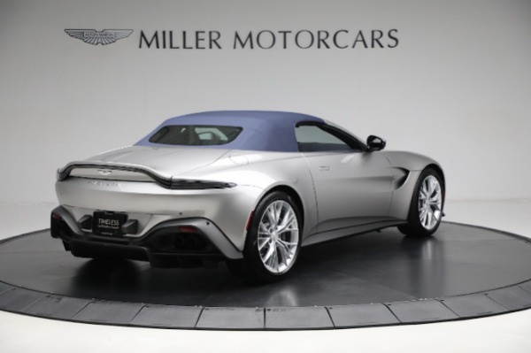 Used 2022 Aston Martin Vantage for sale $139,900 at Bugatti of Greenwich in Greenwich CT 06830 16