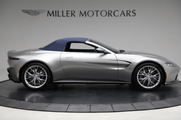 Used 2022 Aston Martin Vantage for sale $145,900 at Bugatti of Greenwich in Greenwich CT 06830 17