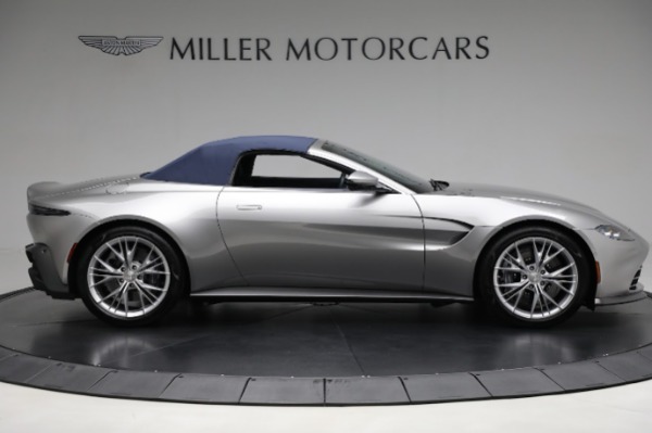 Used 2022 Aston Martin Vantage for sale $139,900 at Bugatti of Greenwich in Greenwich CT 06830 17