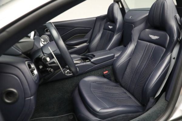 Used 2022 Aston Martin Vantage for sale $139,900 at Bugatti of Greenwich in Greenwich CT 06830 21