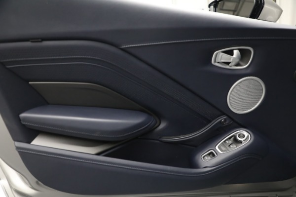 Used 2022 Aston Martin Vantage for sale Sold at Bugatti of Greenwich in Greenwich CT 06830 25
