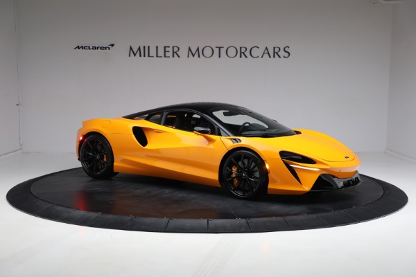 New 2024 McLaren Artura Performance for sale $278,733 at Bugatti of Greenwich in Greenwich CT 06830 12