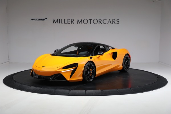 Used 2024 McLaren Artura Performance for sale Call for price at Bugatti of Greenwich in Greenwich CT 06830 2