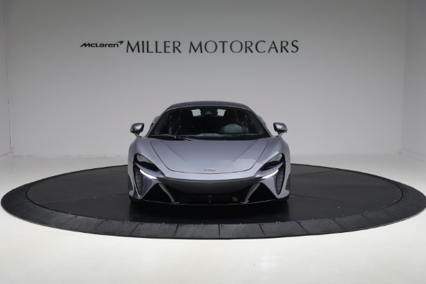 Used 2024 McLaren Artura Performance for sale $185,900 at Bugatti of Greenwich in Greenwich CT 06830 12