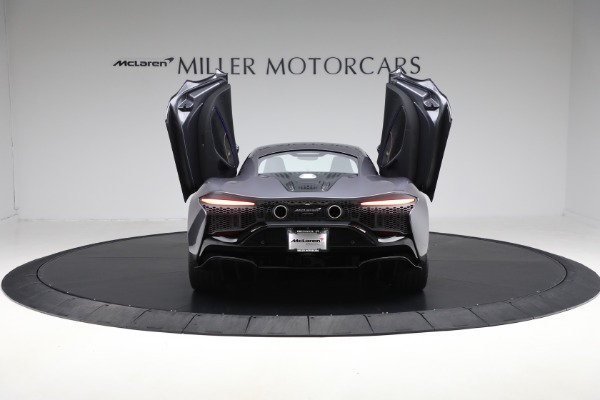 Used 2024 McLaren Artura Performance for sale $185,900 at Bugatti of Greenwich in Greenwich CT 06830 17