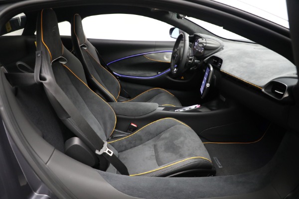 Used 2024 McLaren Artura Performance for sale $185,900 at Bugatti of Greenwich in Greenwich CT 06830 24