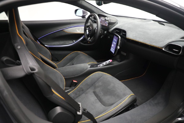Used 2024 McLaren Artura Performance for sale $185,900 at Bugatti of Greenwich in Greenwich CT 06830 26