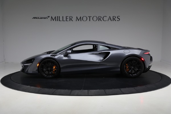 Used 2024 McLaren Artura Performance for sale $185,900 at Bugatti of Greenwich in Greenwich CT 06830 3